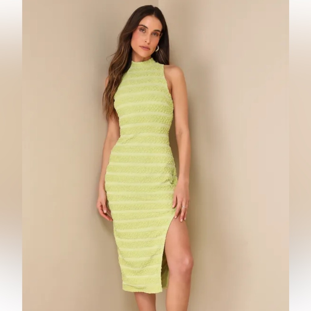 NWT🛍️LULUS🛍️Gorgeous Lime Green Textured Mock Neck Cutout Midi Dress,Sz S